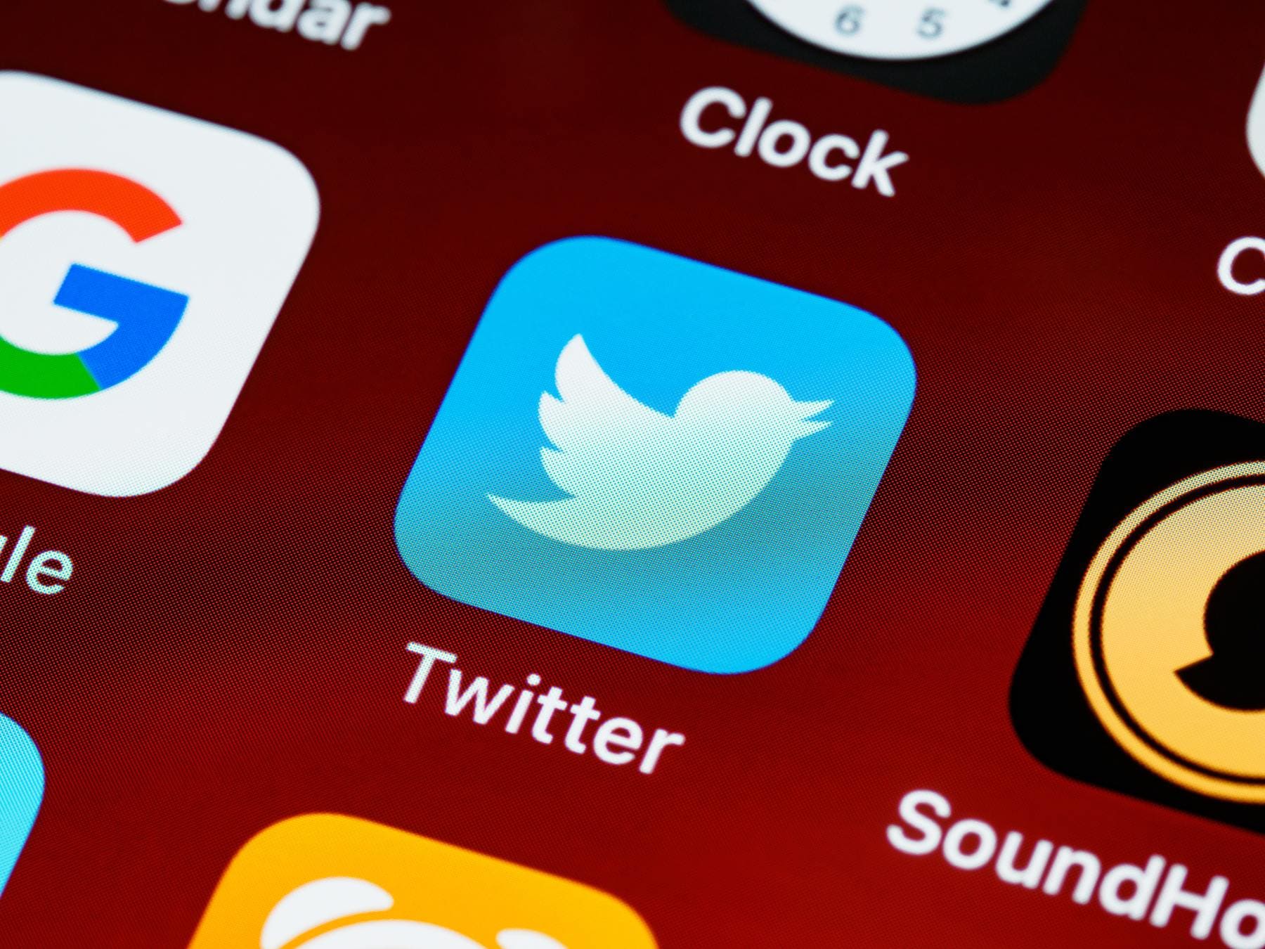 Clubhouse social network e audio chat 4